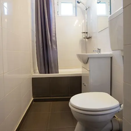 Downtown Apartment *
